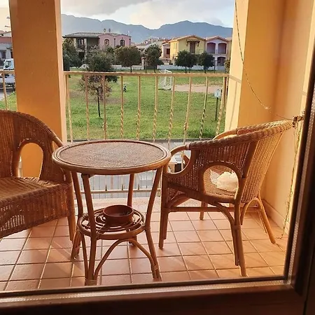 Apartamento Grazioso Per 4, In Zona Silenziosa. *