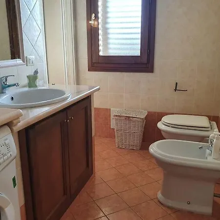 Grazioso Per 4, In Zona Silenziosa. Apartamento *