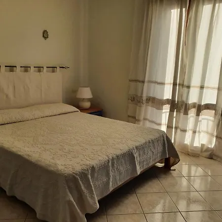 Grazioso Per 4, In Zona Silenziosa.